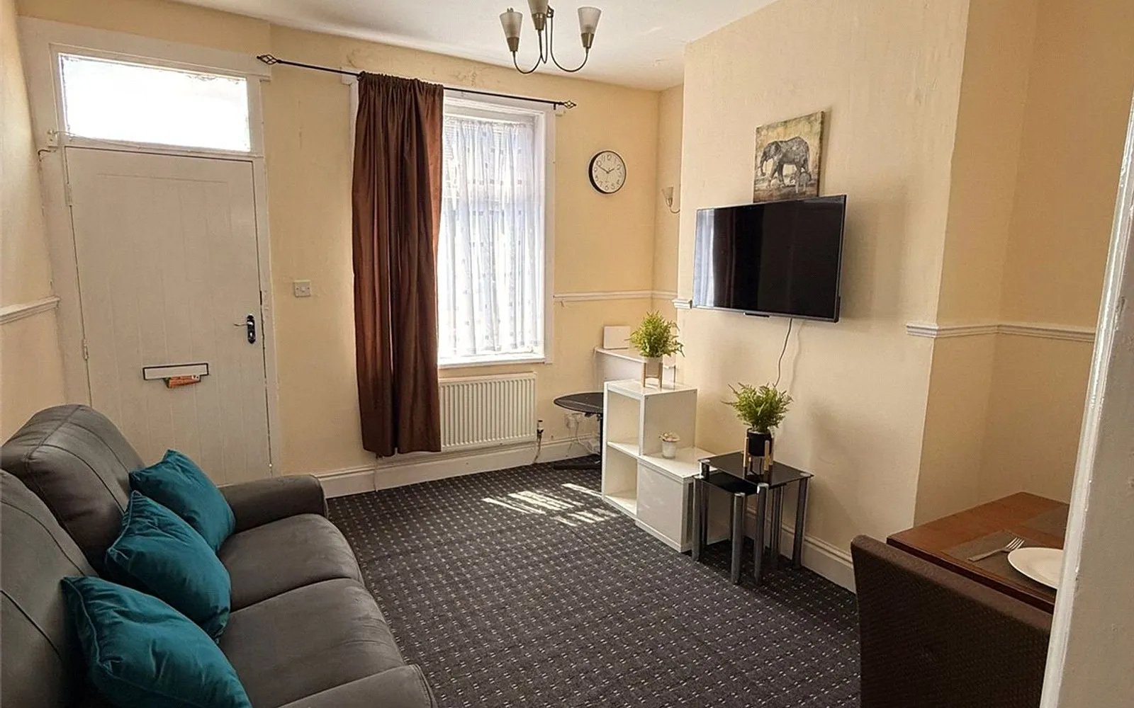 2 bedroom house to rent - Bentley Hurst
