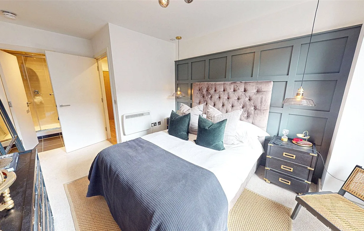 2 bedroom apartment for sale - Bentley Hurst