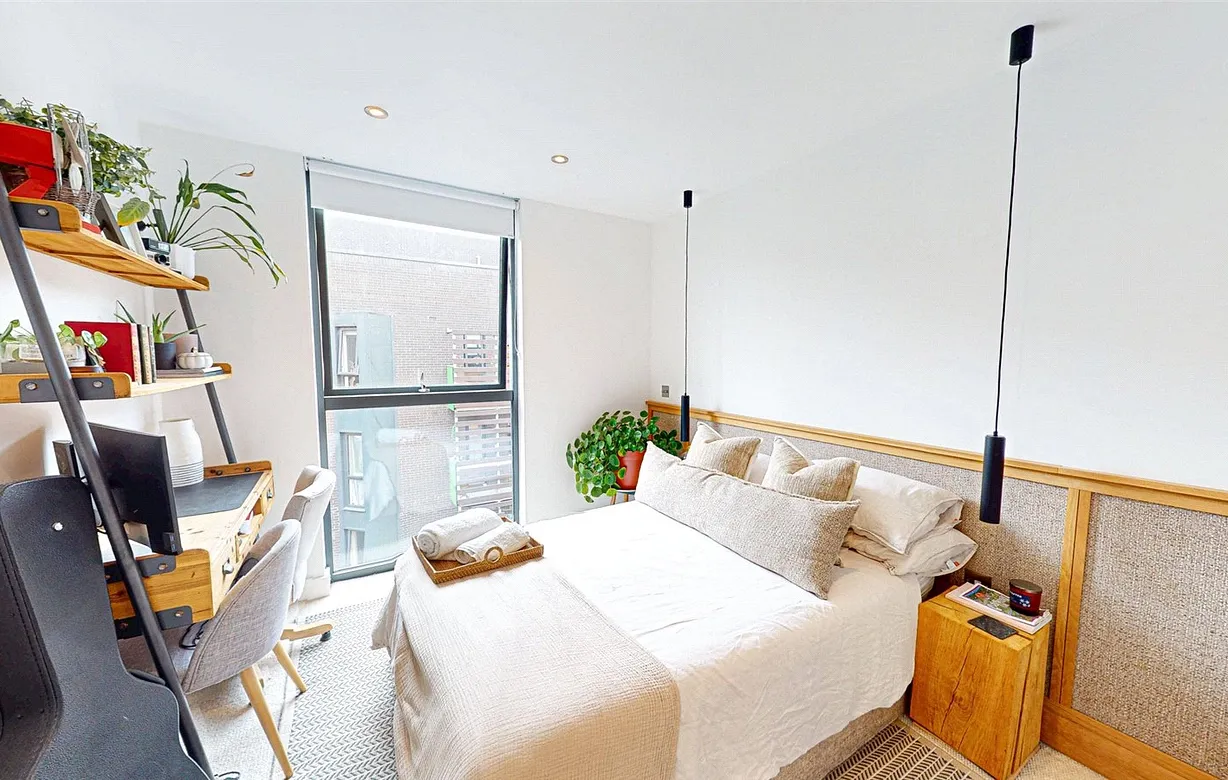 2 bedroom apartment for sale - Bentley Hurst