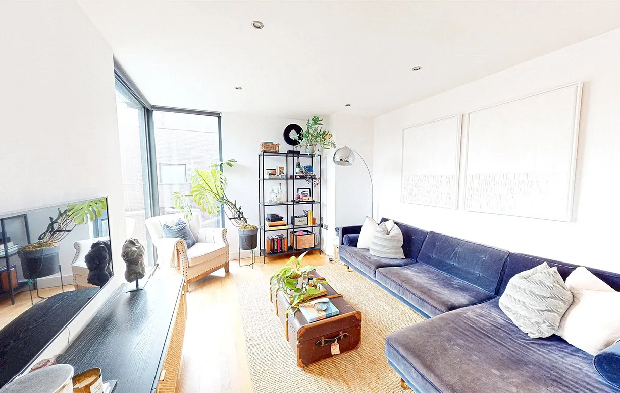 2 bedroom apartment for sale - Bentley Hurst