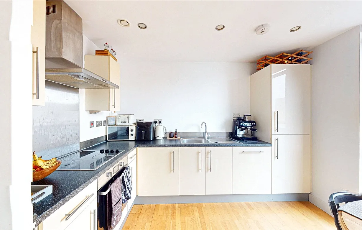 2 bedroom apartment for sale - Bentley Hurst