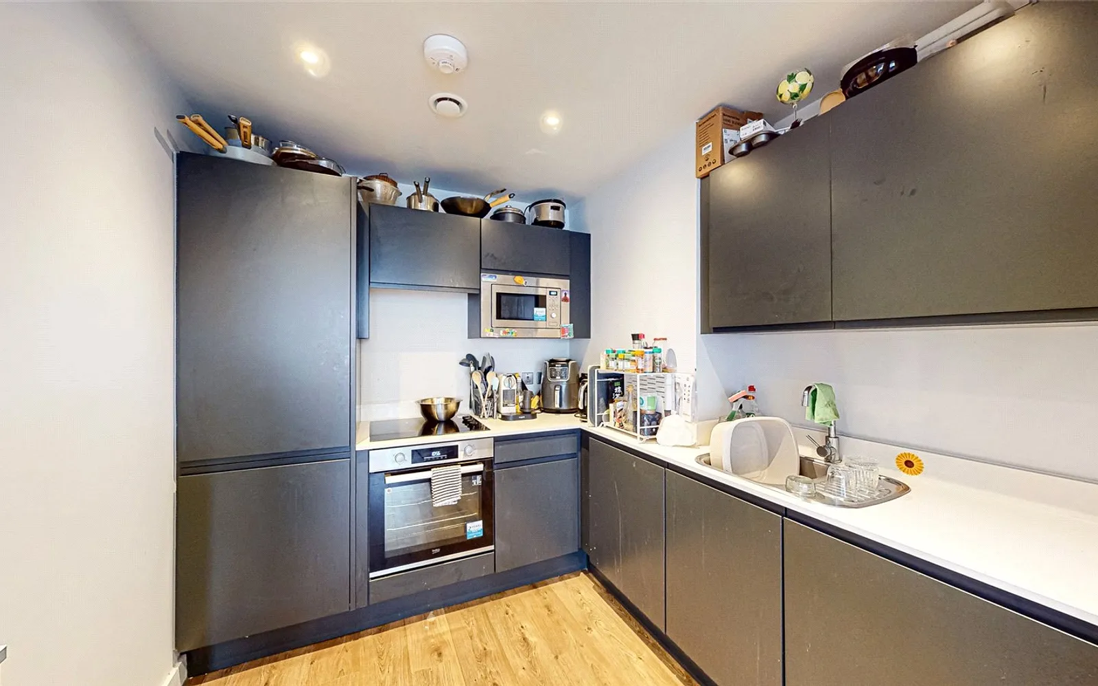 2 bedroom apartment to rent - Bentley Hurst