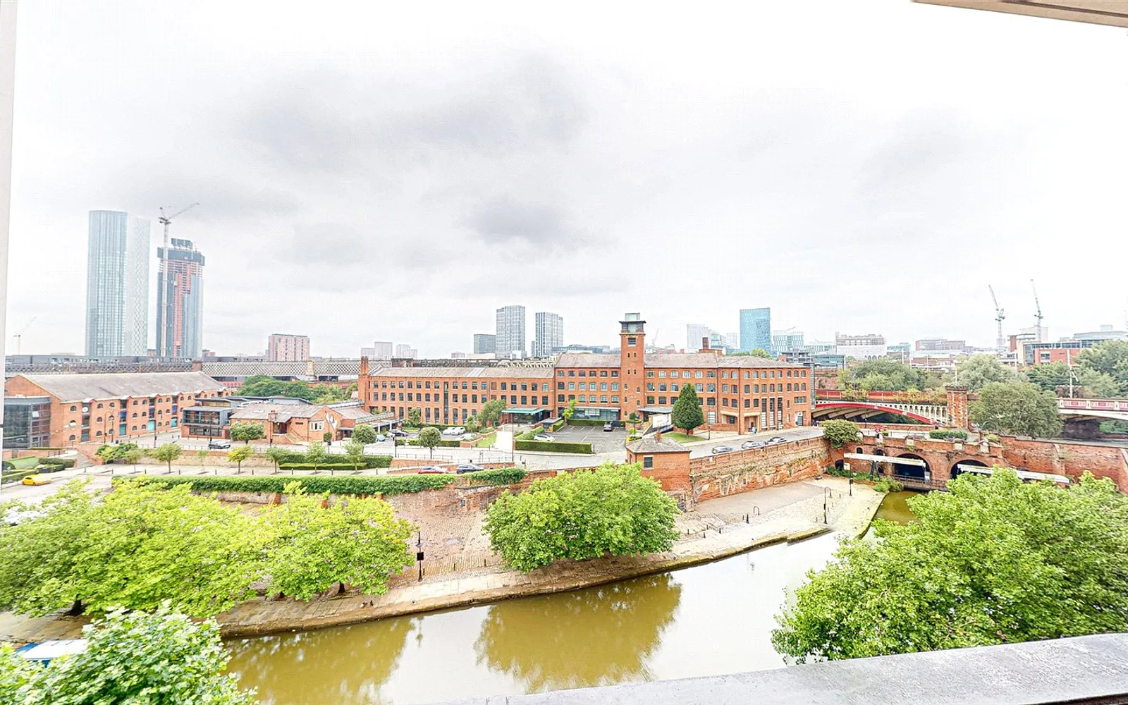 2 bedroom apartment for sale - Bentley Hurst