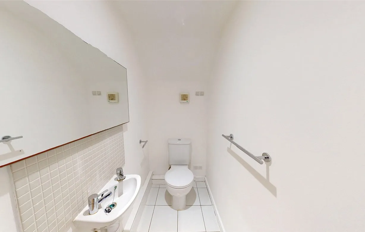 2 bedroom apartment for sale - Bentley Hurst