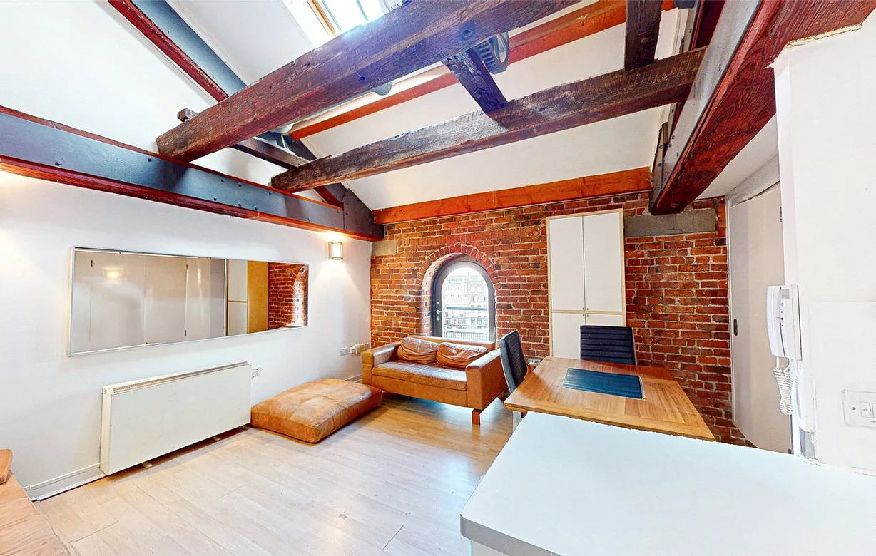 2 bedroom apartment for sale - Bentley Hurst