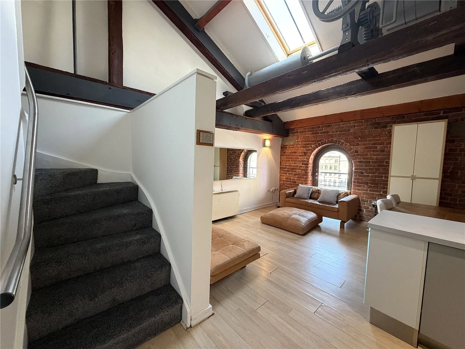 2 bedroom apartment to rent - Bentley Hurst