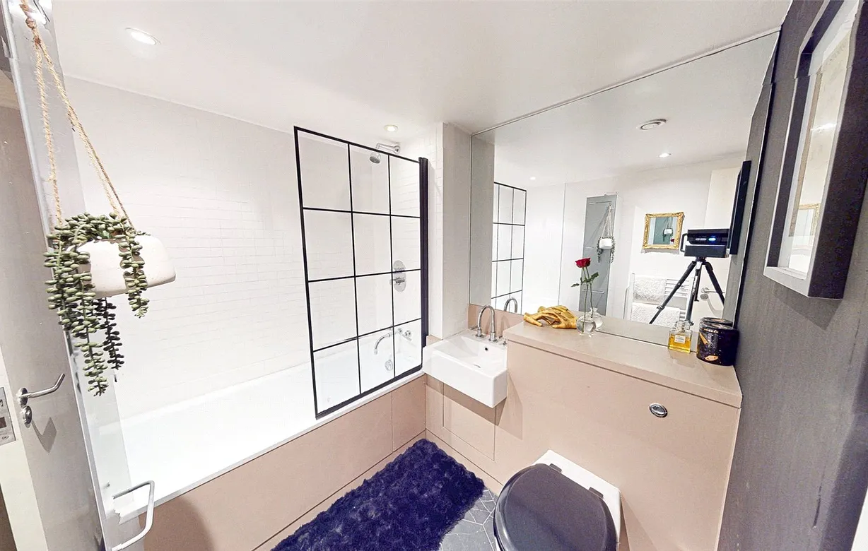 apartment for sale - Bentley Hurst