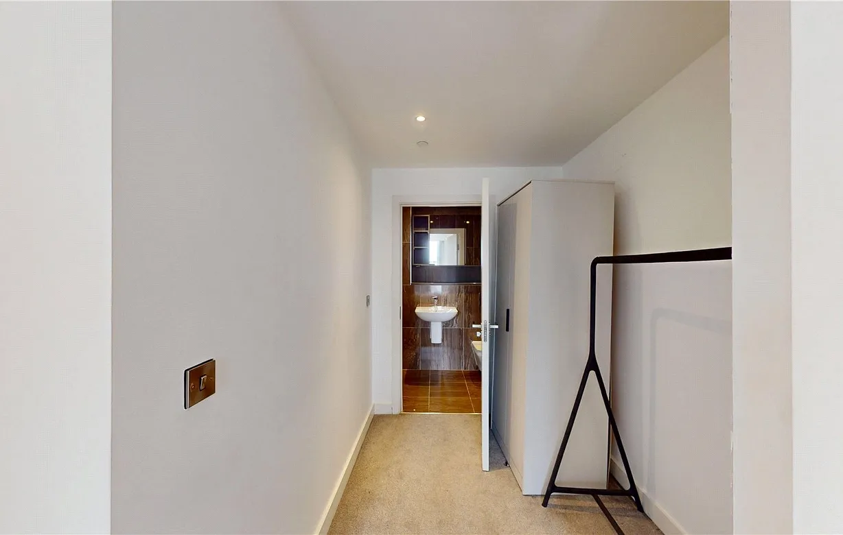 2 bedroom apartment to rent - Bentley Hurst