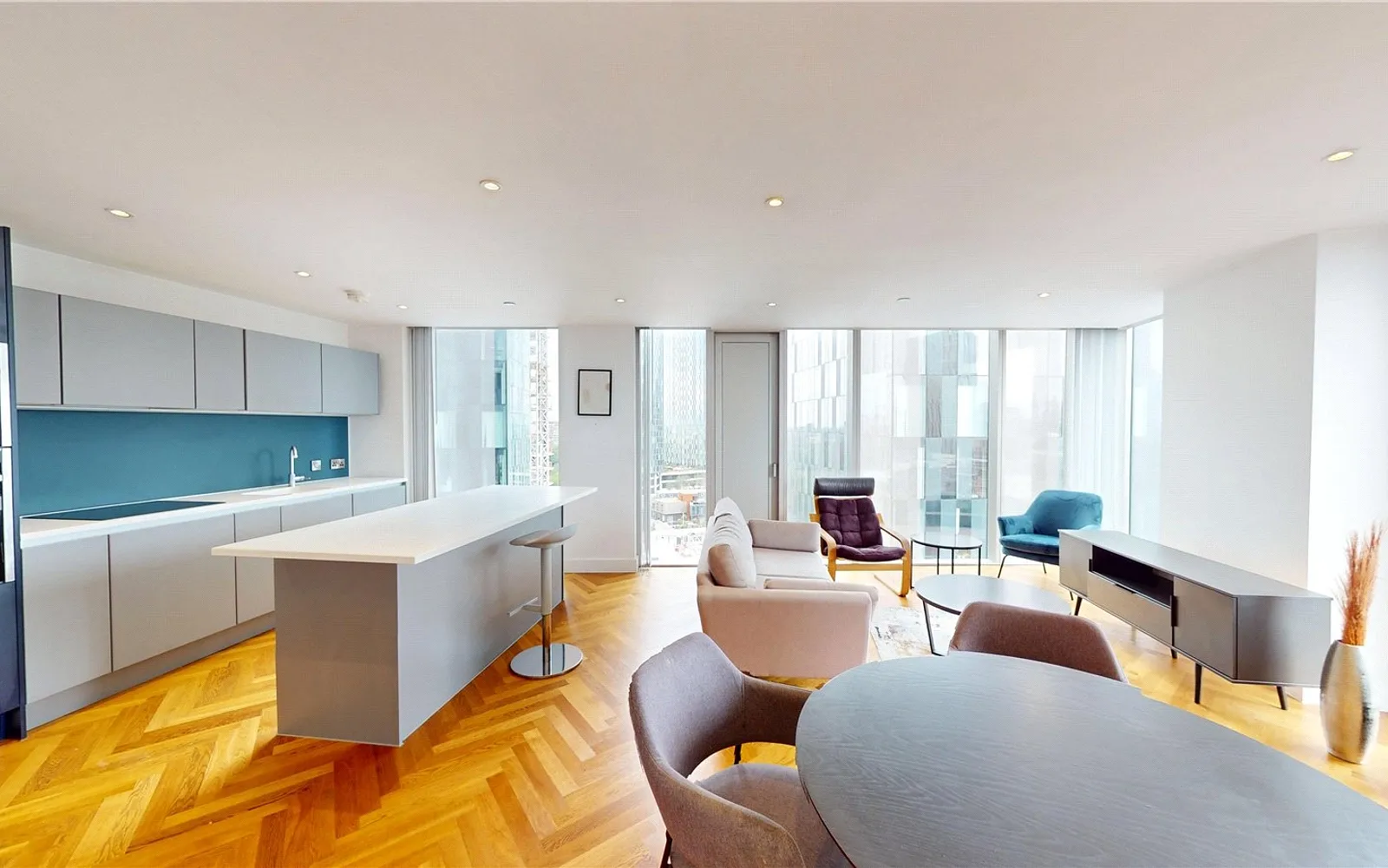 2 bedroom apartment to rent - Bentley Hurst