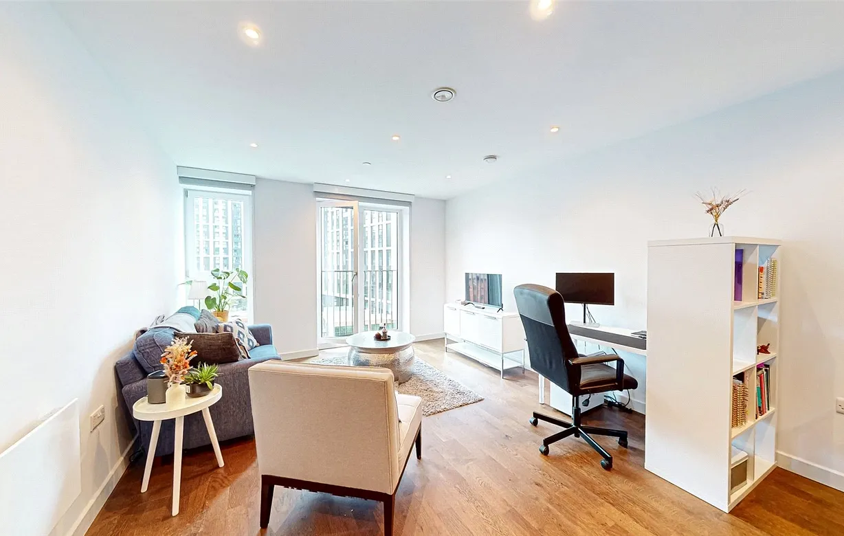 1 bedroom apartment to rent - Bentley Hurst