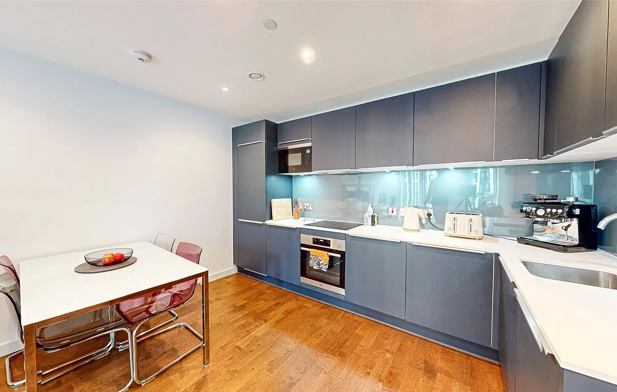 1 bedroom apartment to rent - Bentley Hurst