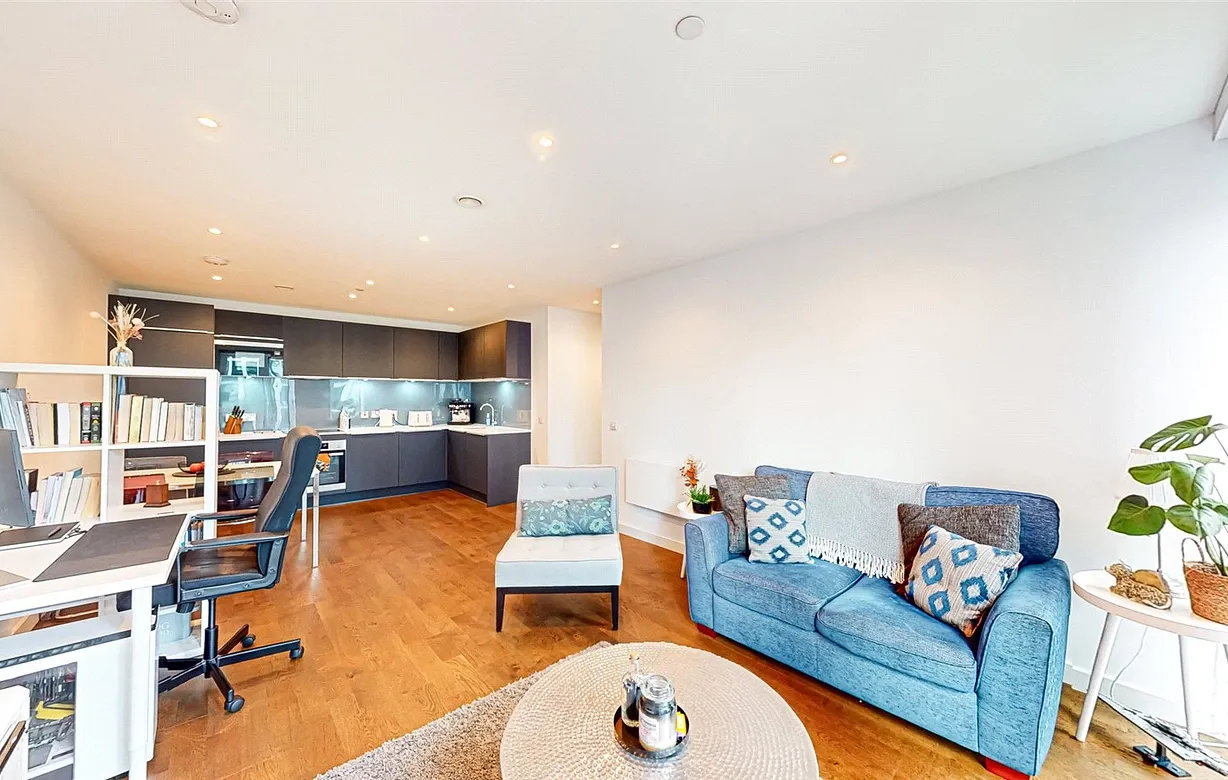 1 bedroom apartment to rent - Bentley Hurst