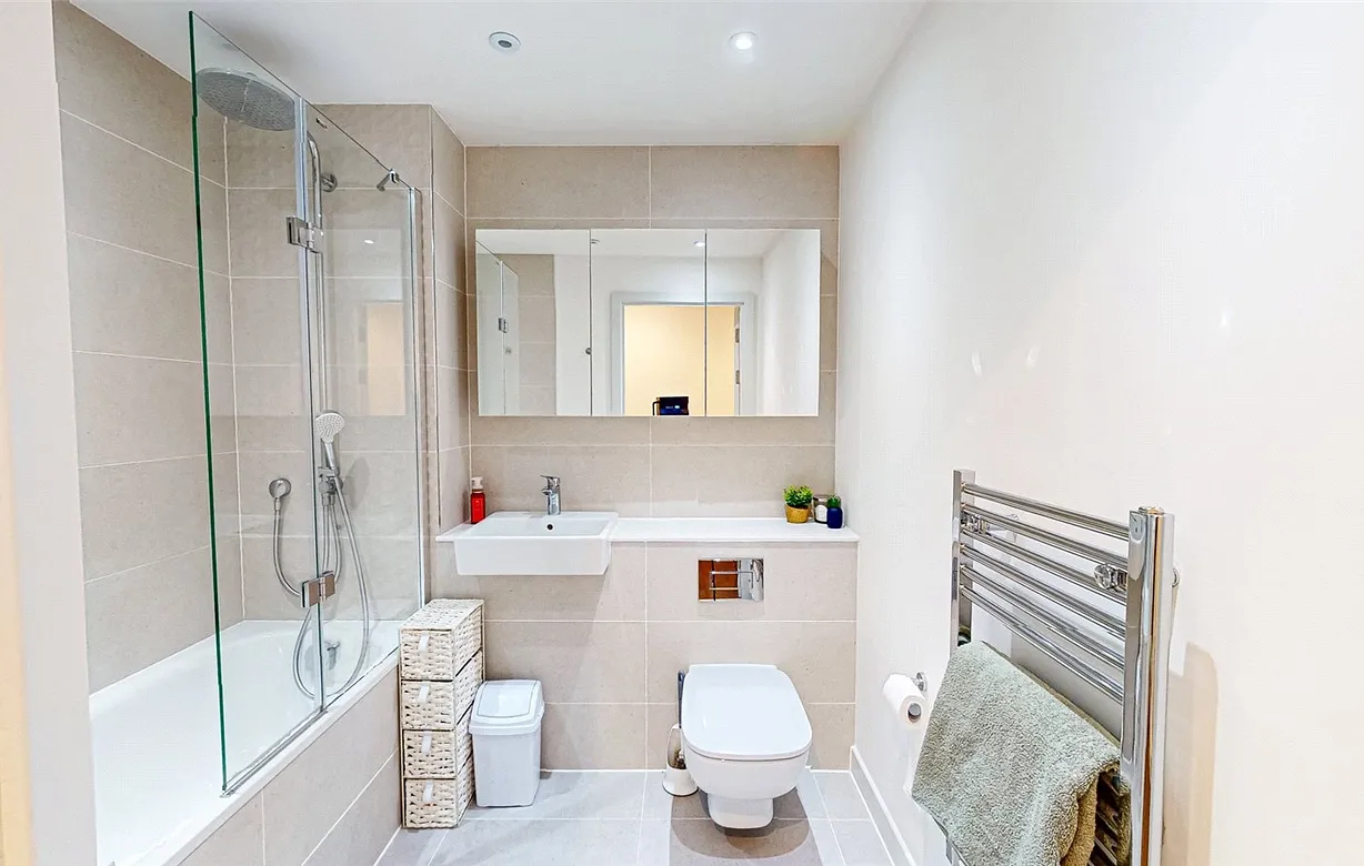 1 bedroom apartment to rent - Bentley Hurst