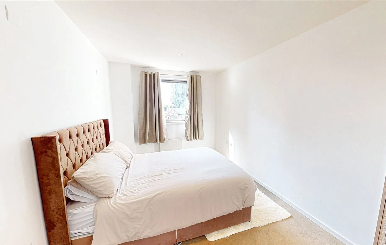 2 bedroom apartment for sale - Bentley Hurst