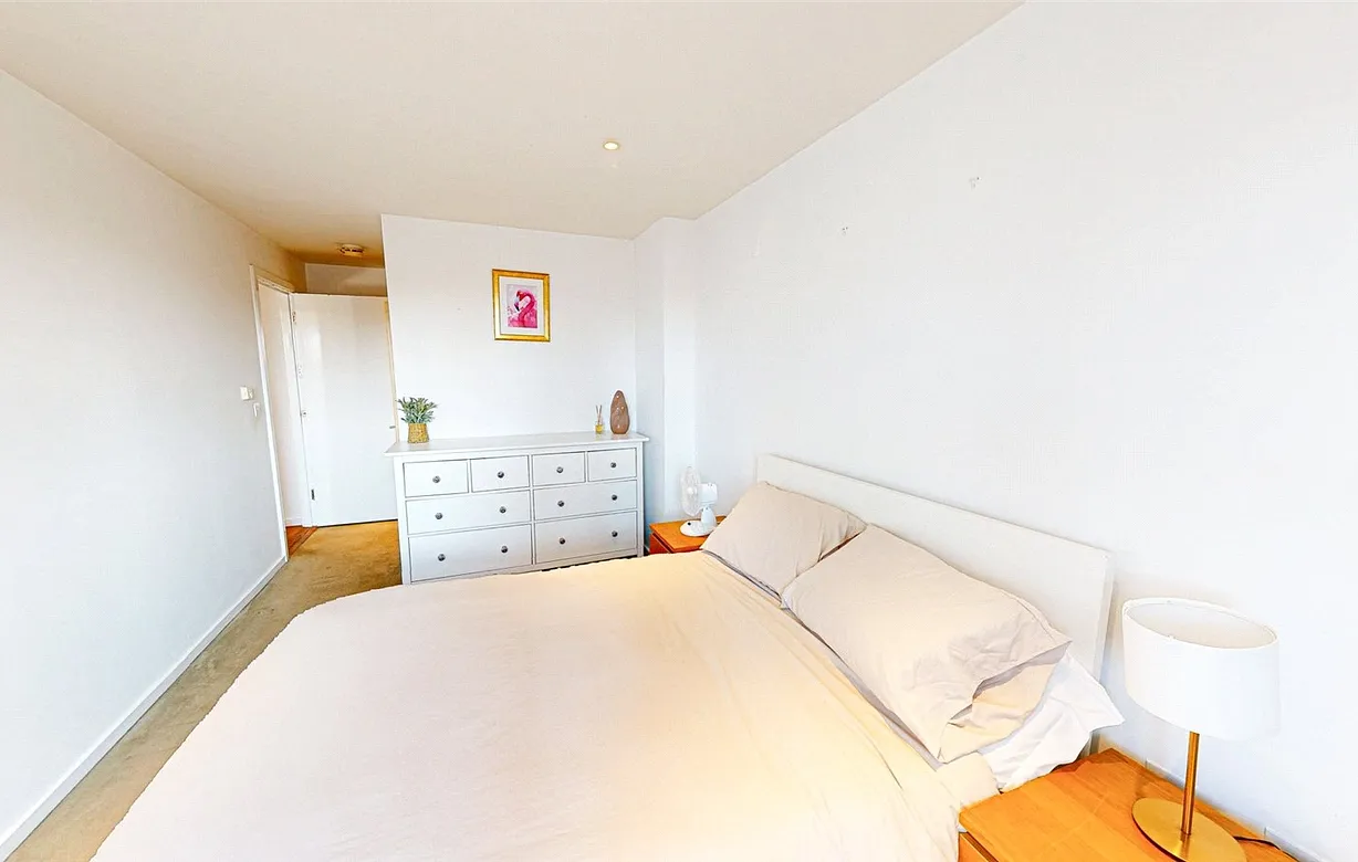 2 bedroom apartment for sale - Bentley Hurst