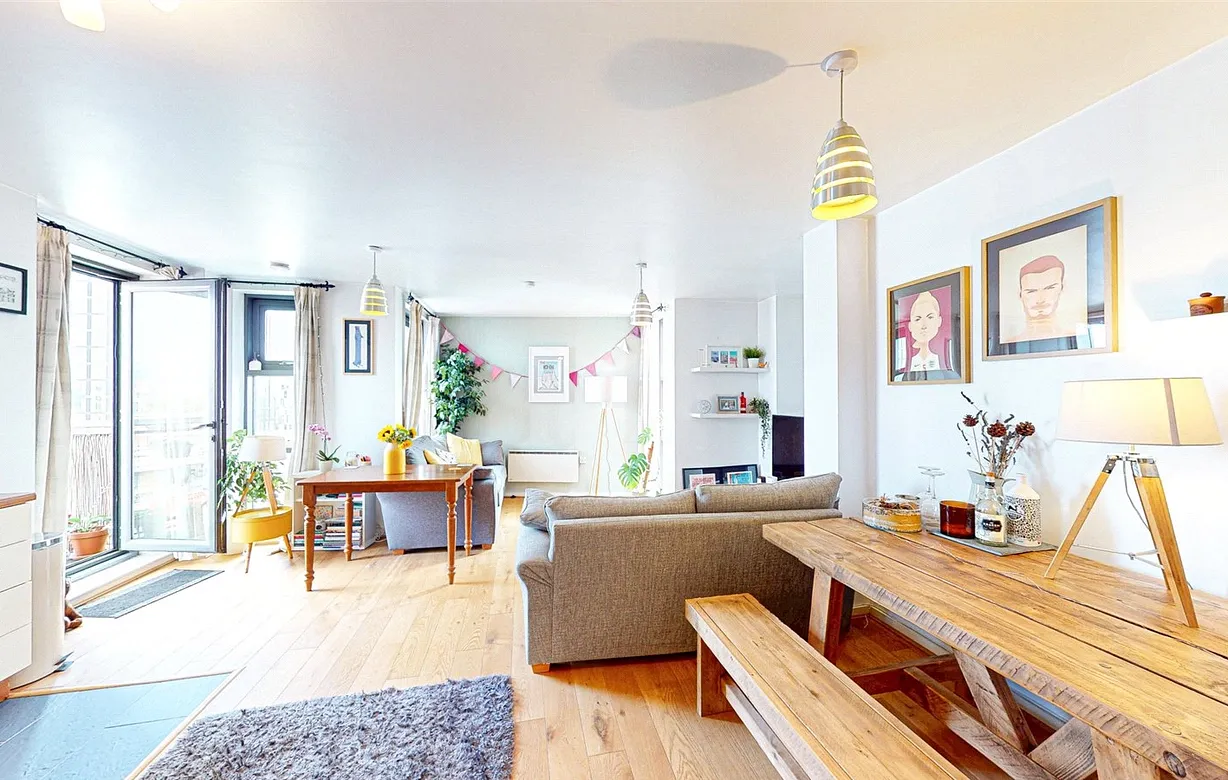 2 bedroom apartment for sale - Bentley Hurst