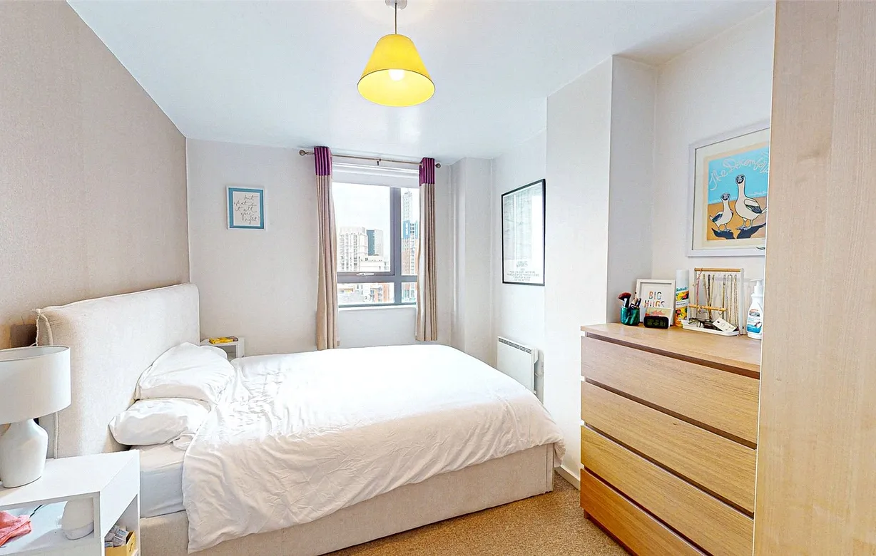 2 bedroom apartment for sale - Bentley Hurst
