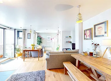 2 bedroom apartment for sale - Bentley Hurst