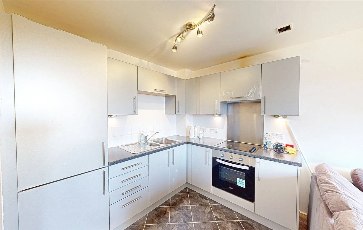 1 bedroom apartment for sale - Bentley Hurst