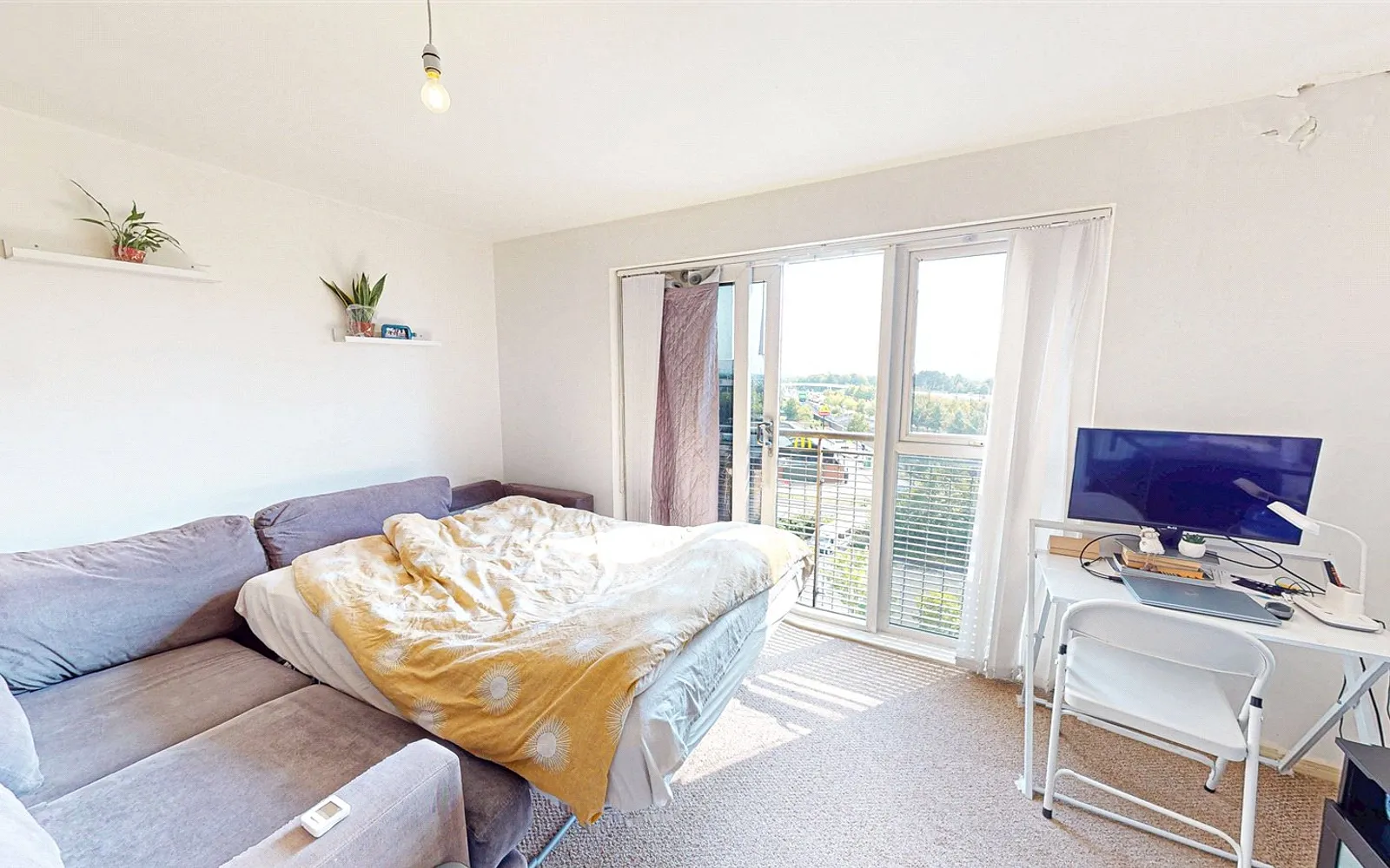 1 bedroom apartment for sale - Bentley Hurst