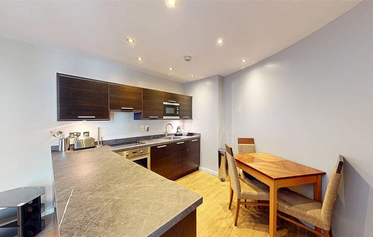 1 bedroom apartment for sale - Bentley Hurst