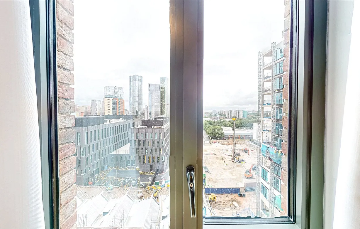 2 bedroom apartment to rent - Bentley Hurst