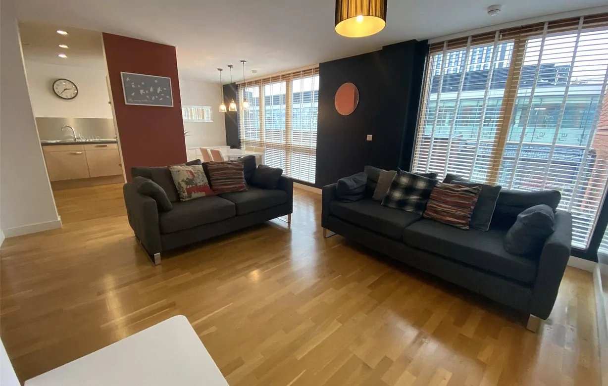 2 bedroom apartment for sale - Bentley Hurst