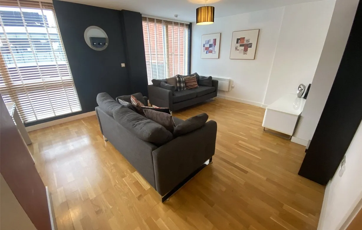 2 bedroom apartment for sale - Bentley Hurst