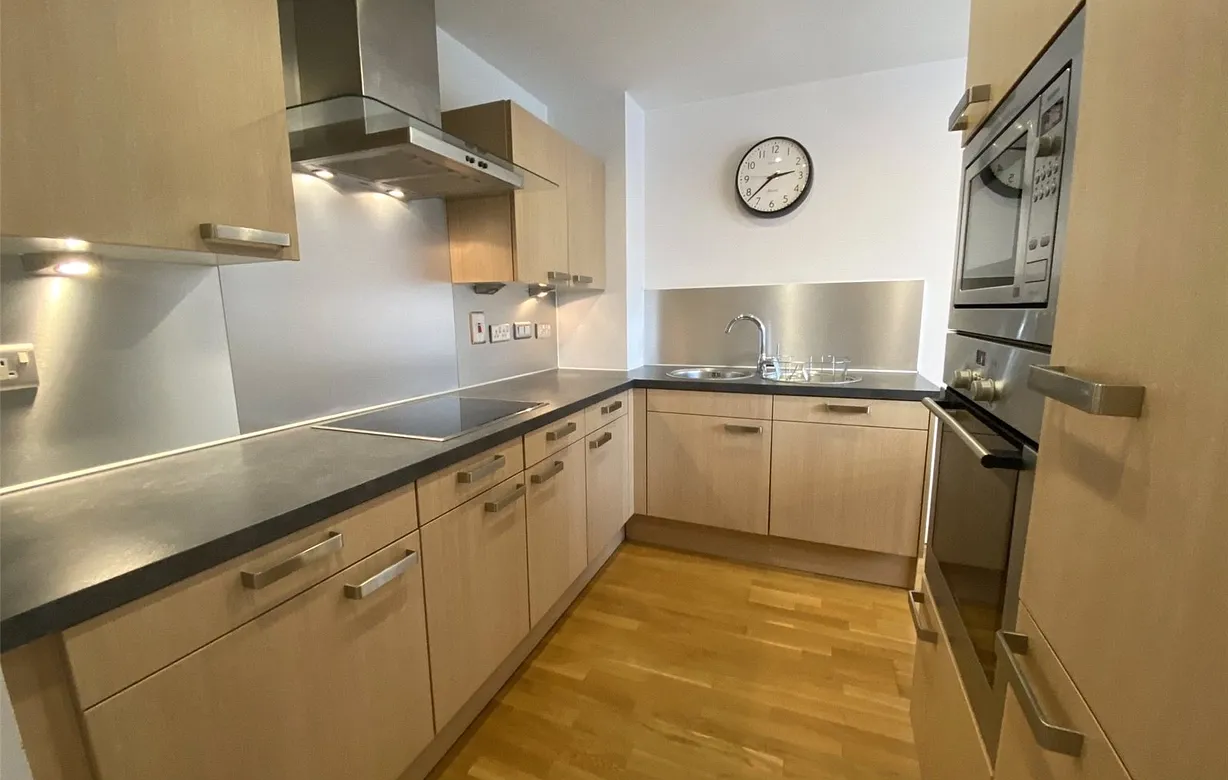 2 bedroom apartment for sale - Bentley Hurst