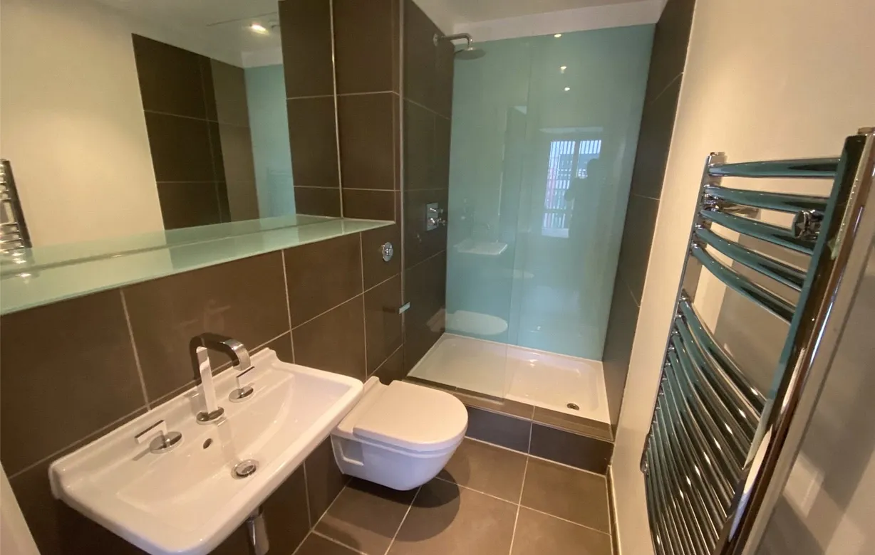 2 bedroom apartment for sale - Bentley Hurst