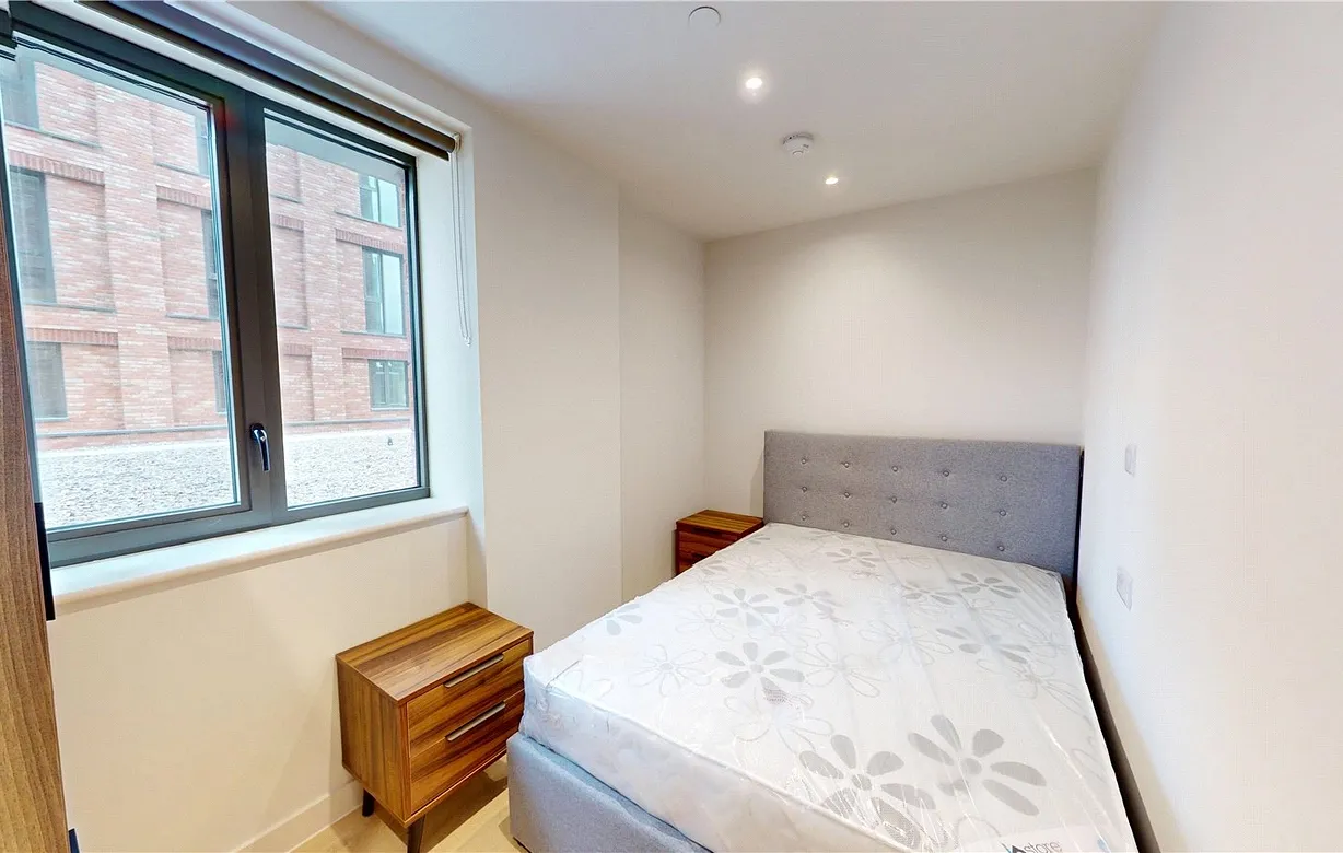 2 bedroom apartment for sale - Bentley Hurst