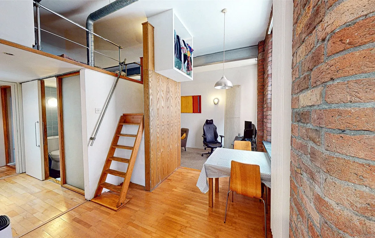 1 bedroom apartment for sale - Bentley Hurst