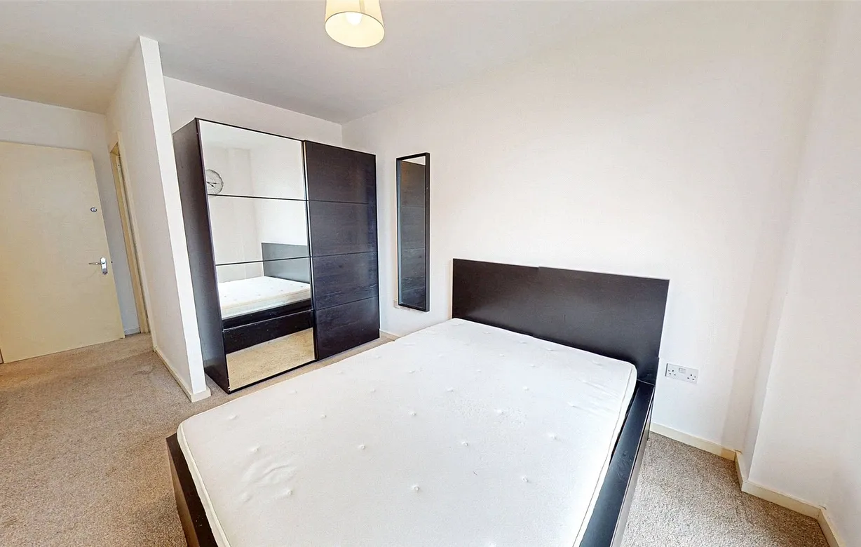 2 bedroom apartment for sale - Bentley Hurst