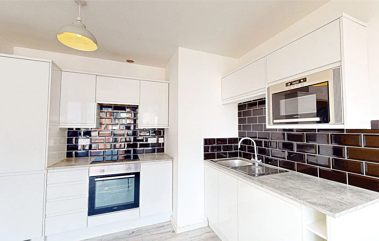 2 bedroom apartment for sale - Bentley Hurst