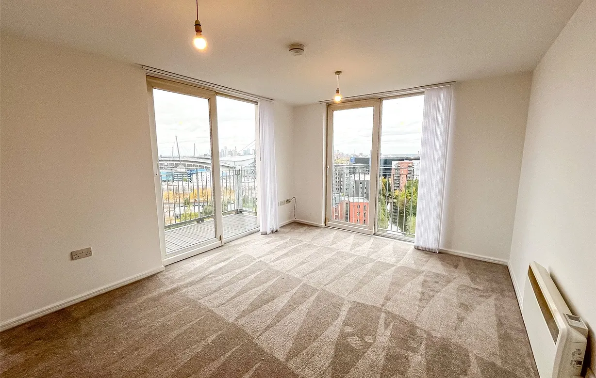 2 bedroom apartment to rent - Bentley Hurst