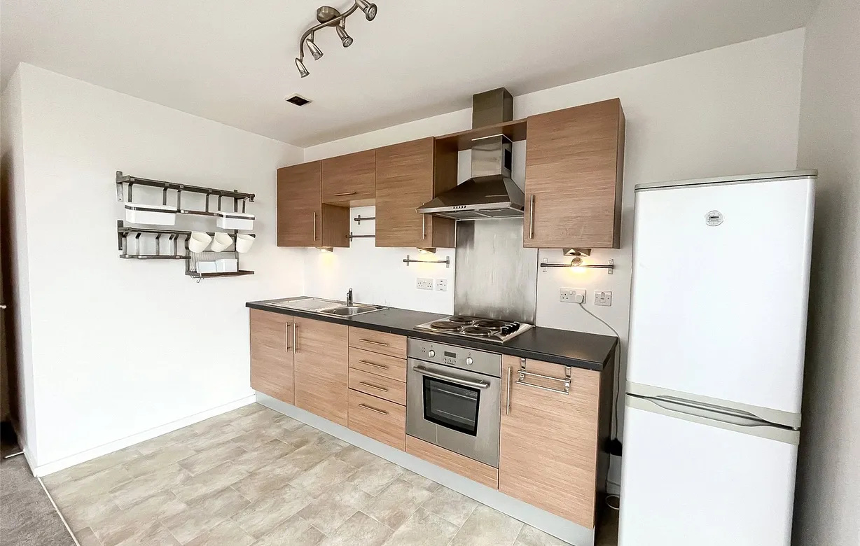 2 bedroom apartment to rent - Bentley Hurst