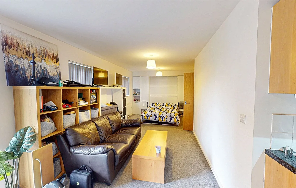 1 bedroom apartment for sale - Bentley Hurst