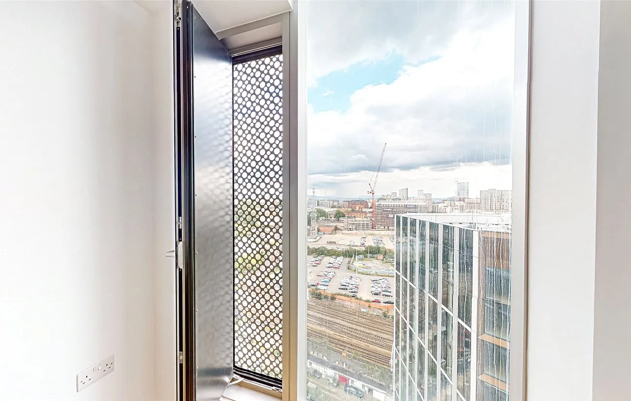 1 bedroom apartment to rent - Bentley Hurst