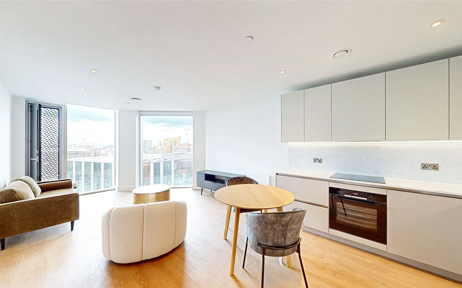 1 bedroom apartment to rent - Bentley Hurst