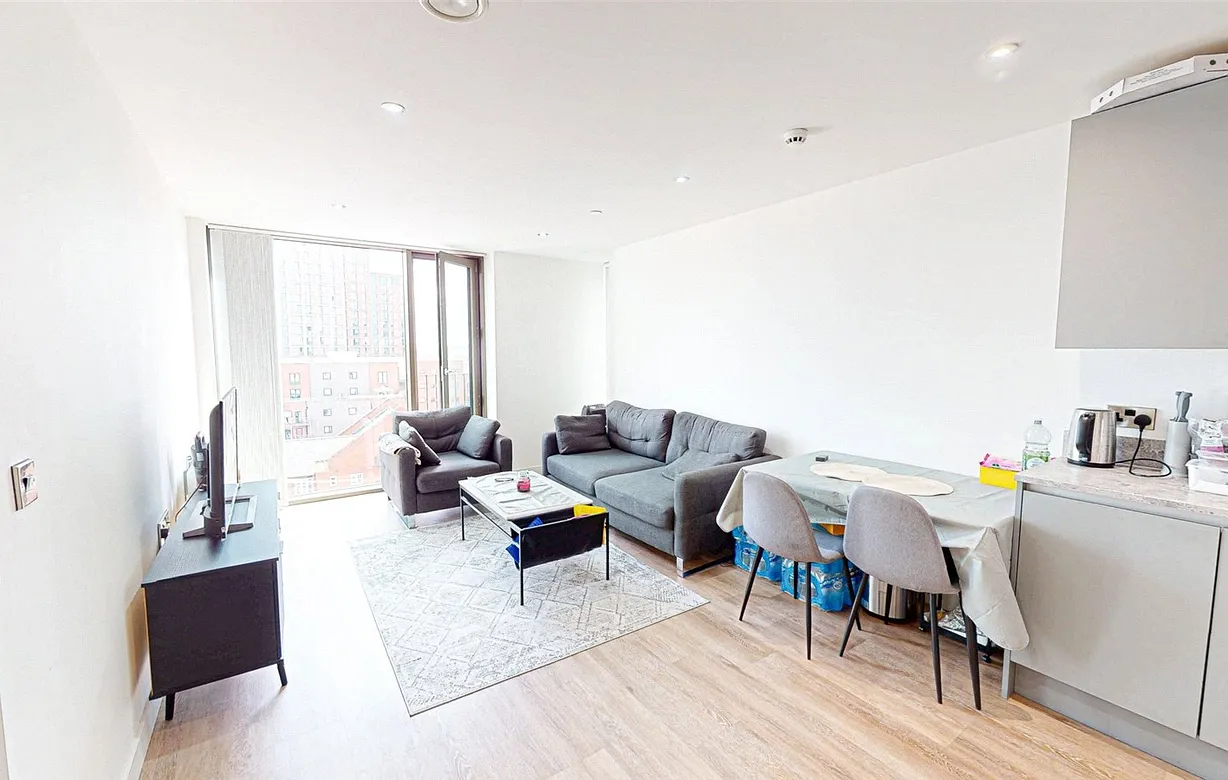 2 bedroom apartment for sale - Bentley Hurst