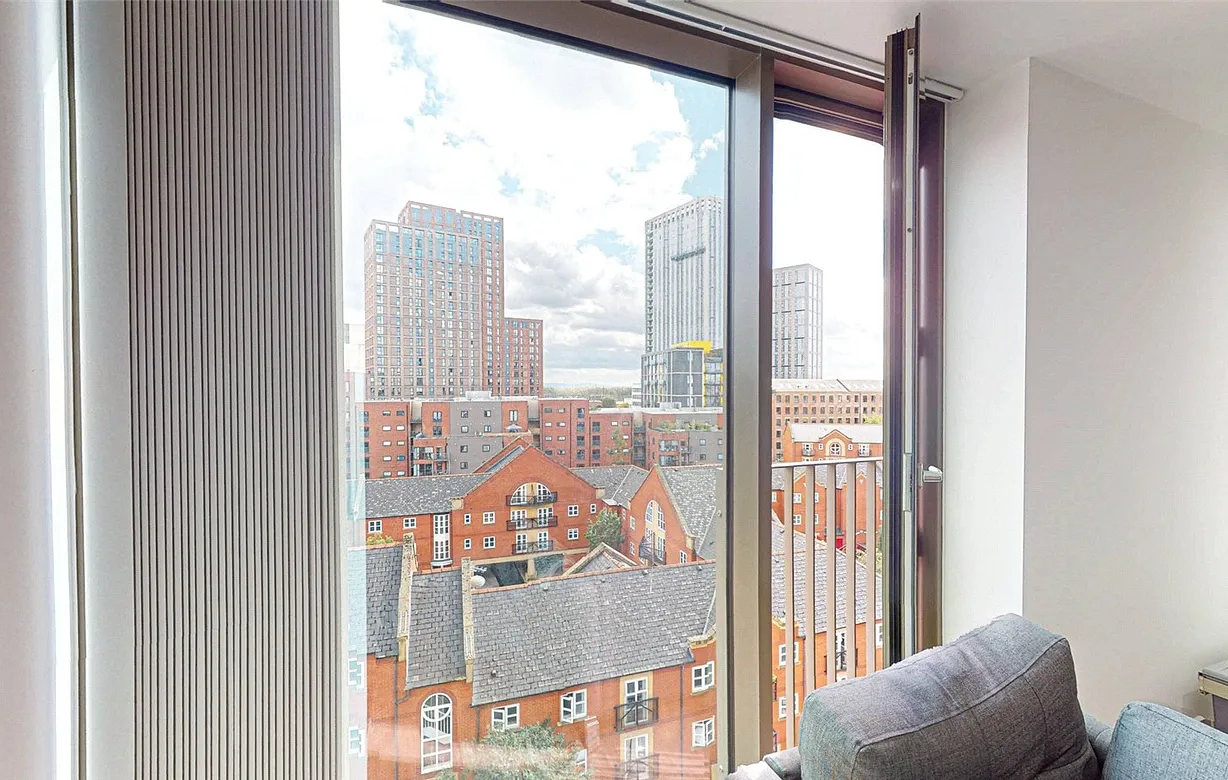 2 bedroom apartment for sale - Bentley Hurst