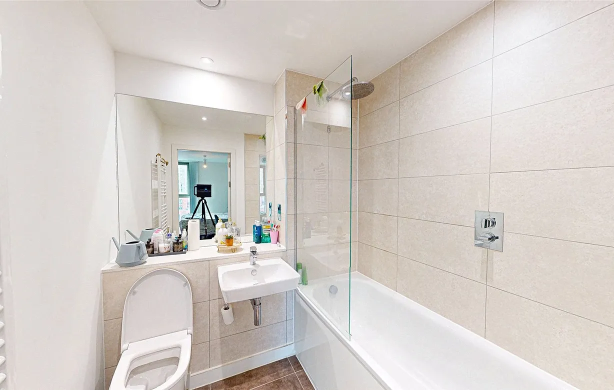 2 bedroom apartment for sale - Bentley Hurst