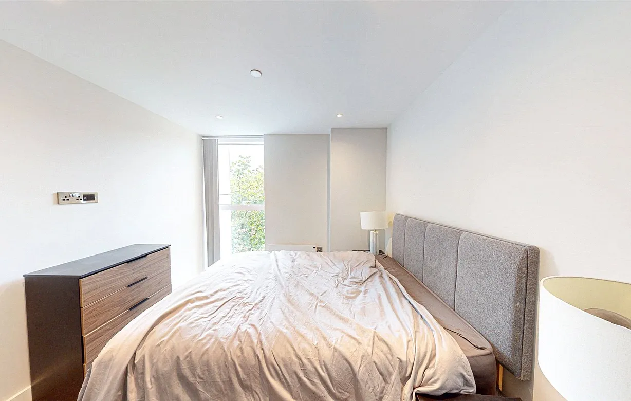 2 bedroom apartment for sale - Bentley Hurst