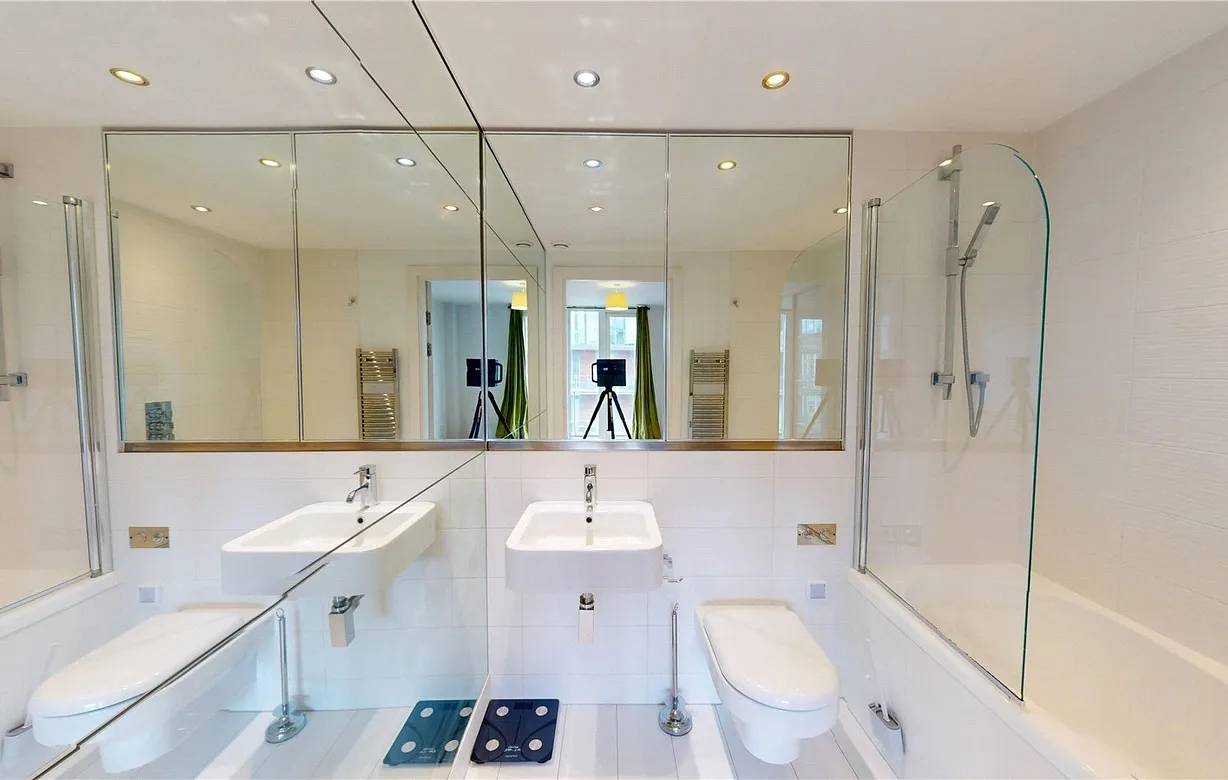 2 bedroom apartment to rent - Bentley Hurst