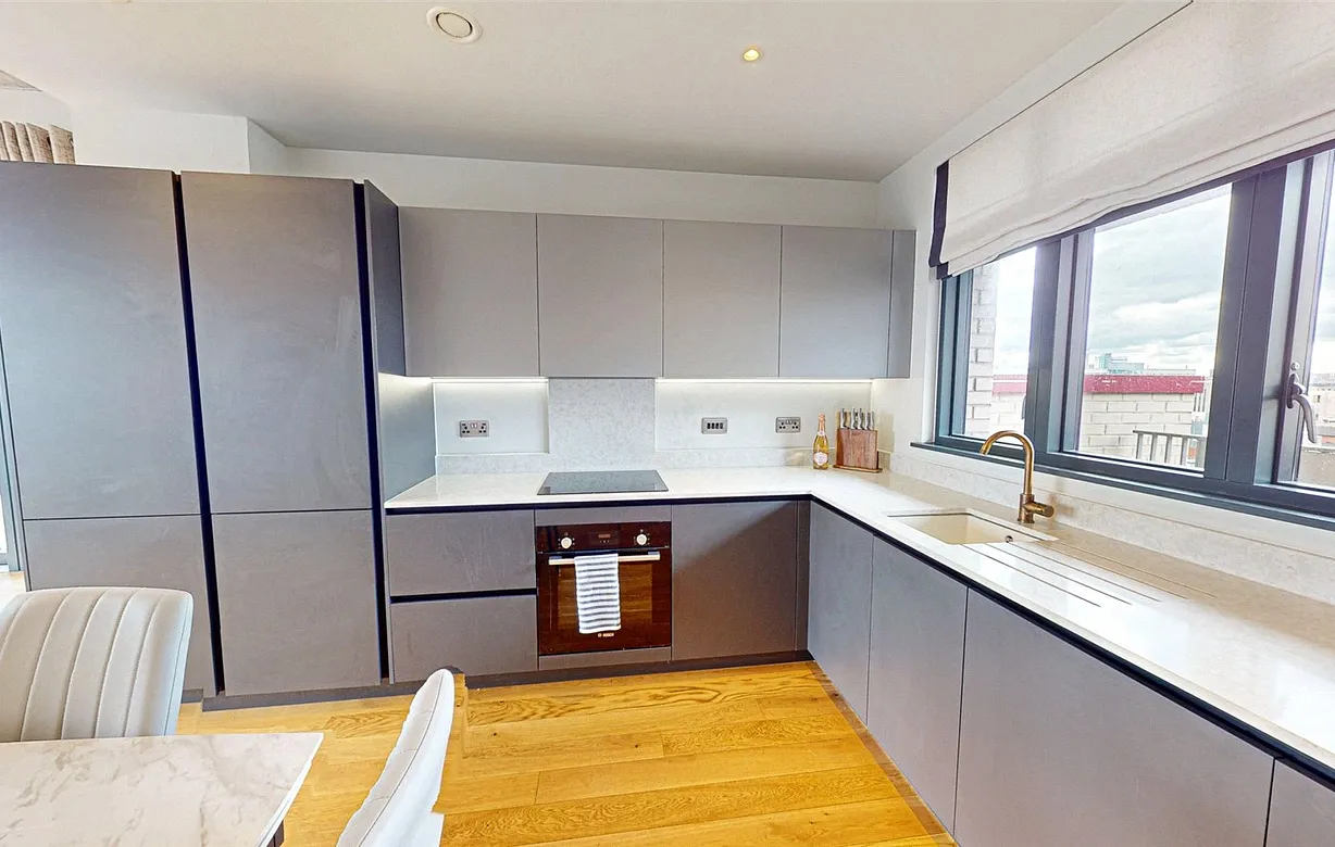 2 bedroom apartment for sale - Bentley Hurst