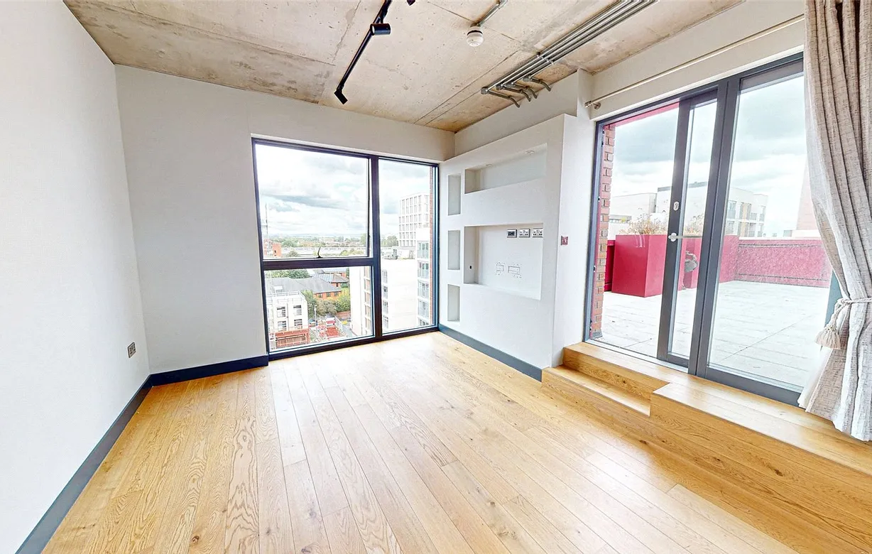 2 bedroom apartment for sale - Bentley Hurst