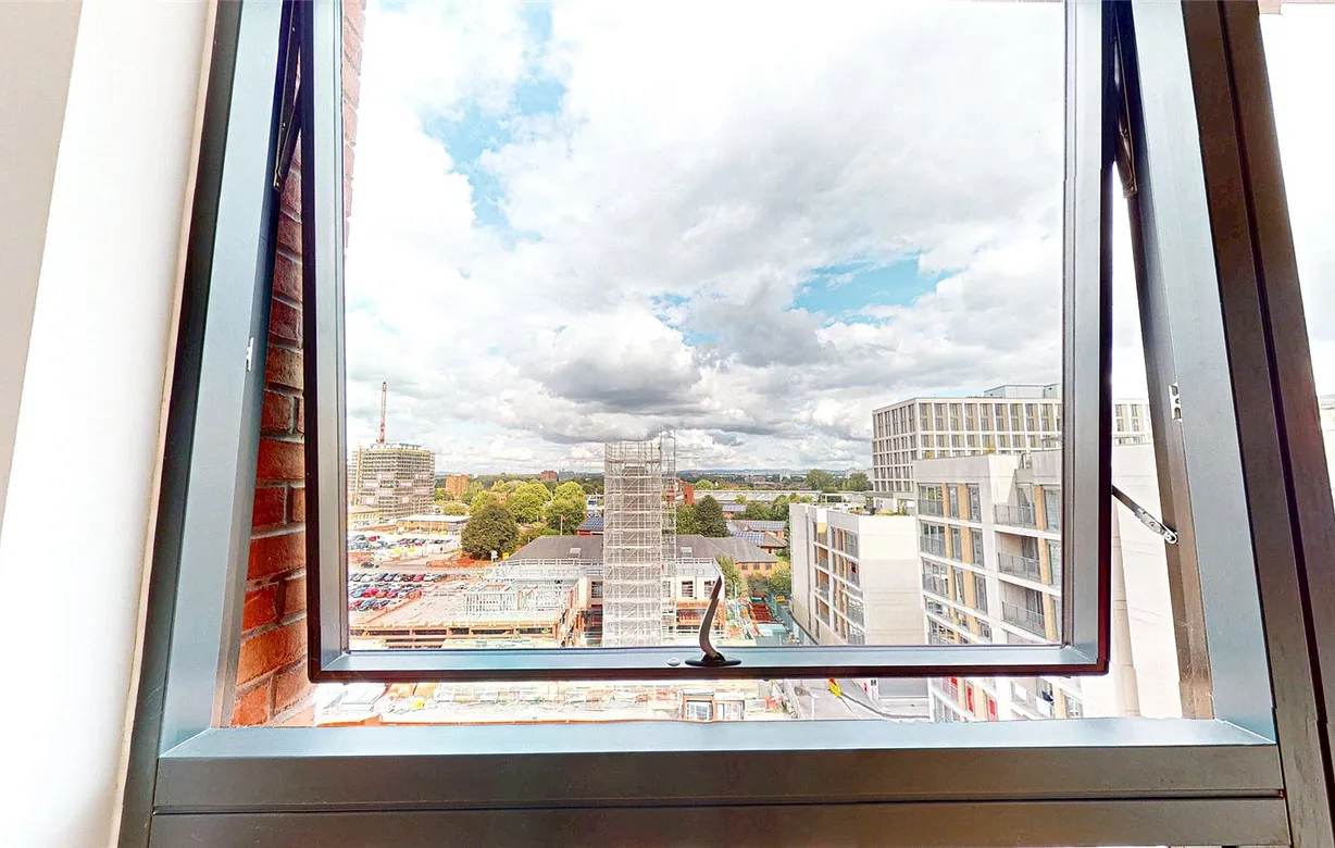 2 bedroom apartment for sale - Bentley Hurst