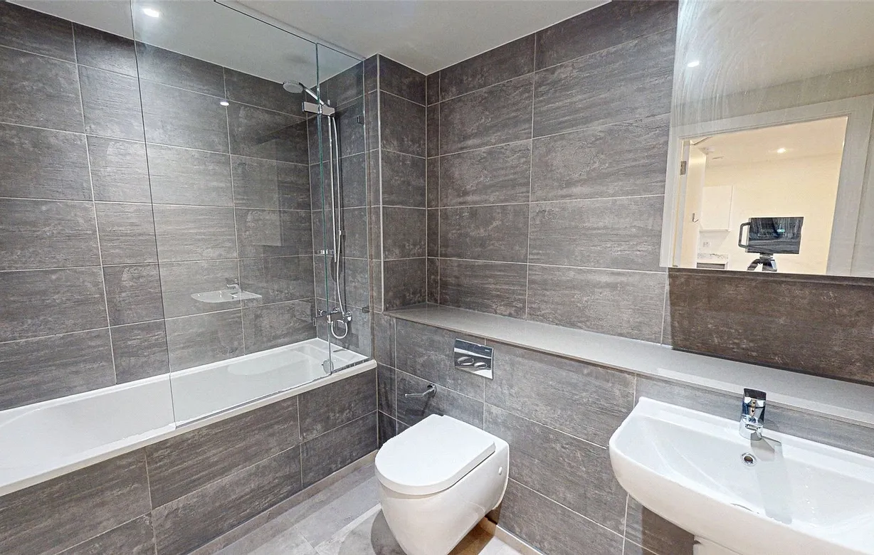 2 bedroom apartment for sale - Bentley Hurst