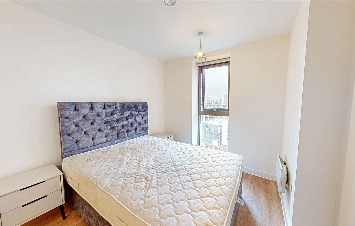 2 bedroom apartment for sale - Bentley Hurst