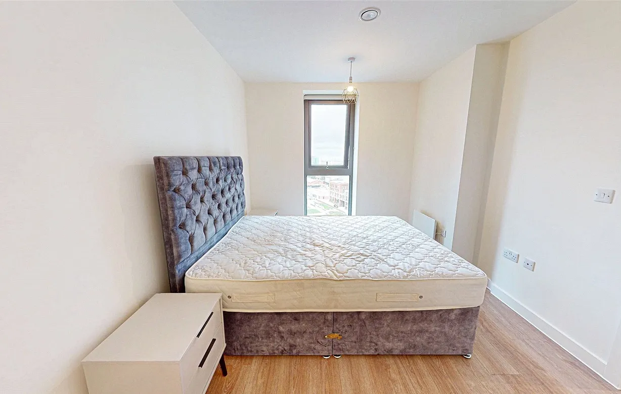 2 bedroom apartment for sale - Bentley Hurst